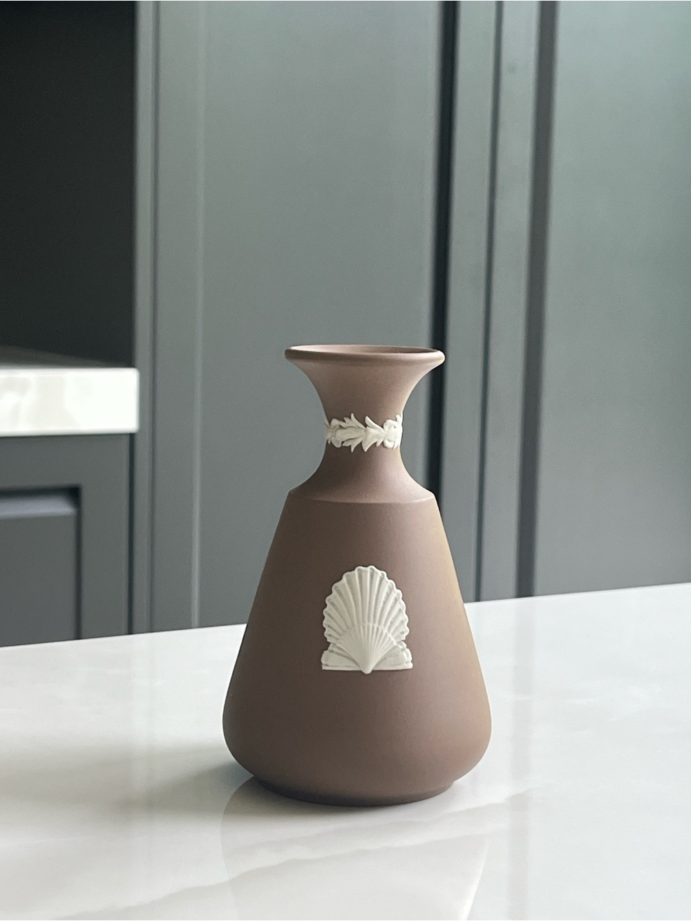 Wedgwood Jasperware Vase White Shell Motif. 1982. Pristine.